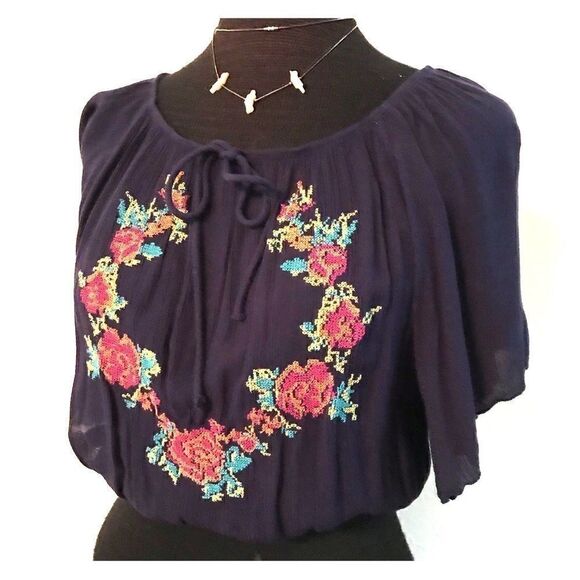 Navy Crop with Floral Cross stitch detailing - Picture 1 of 3
